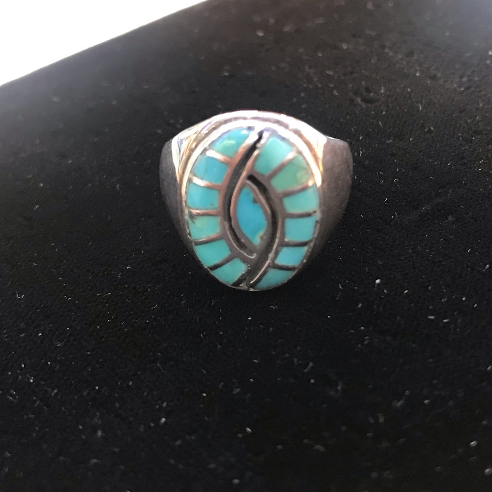 Zuni Turquoise Handmade Sterling Silver Ring - Picture 2 of 5